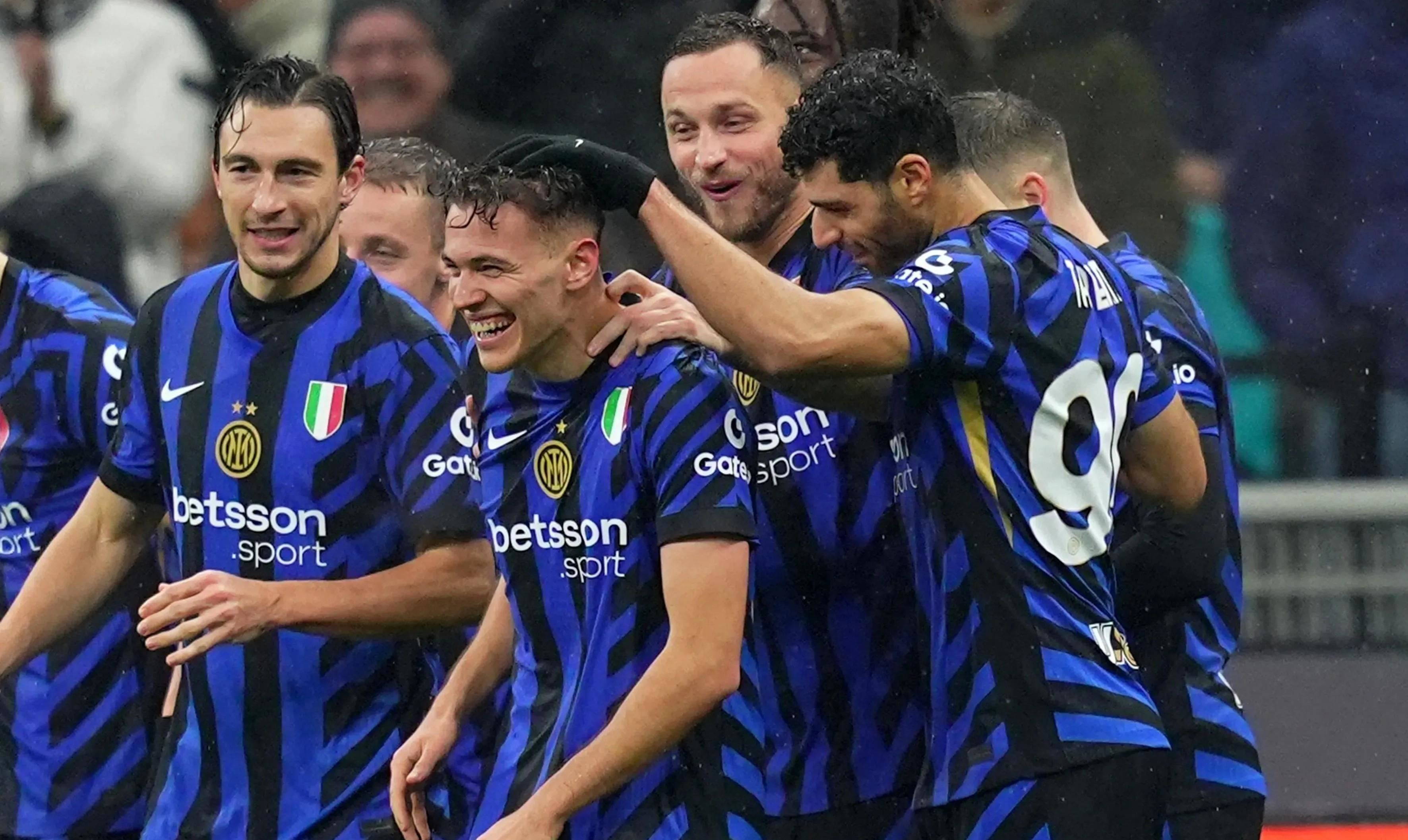 国米客场大胜,扩大领先优势 国米客场大胜,扩大领先优势