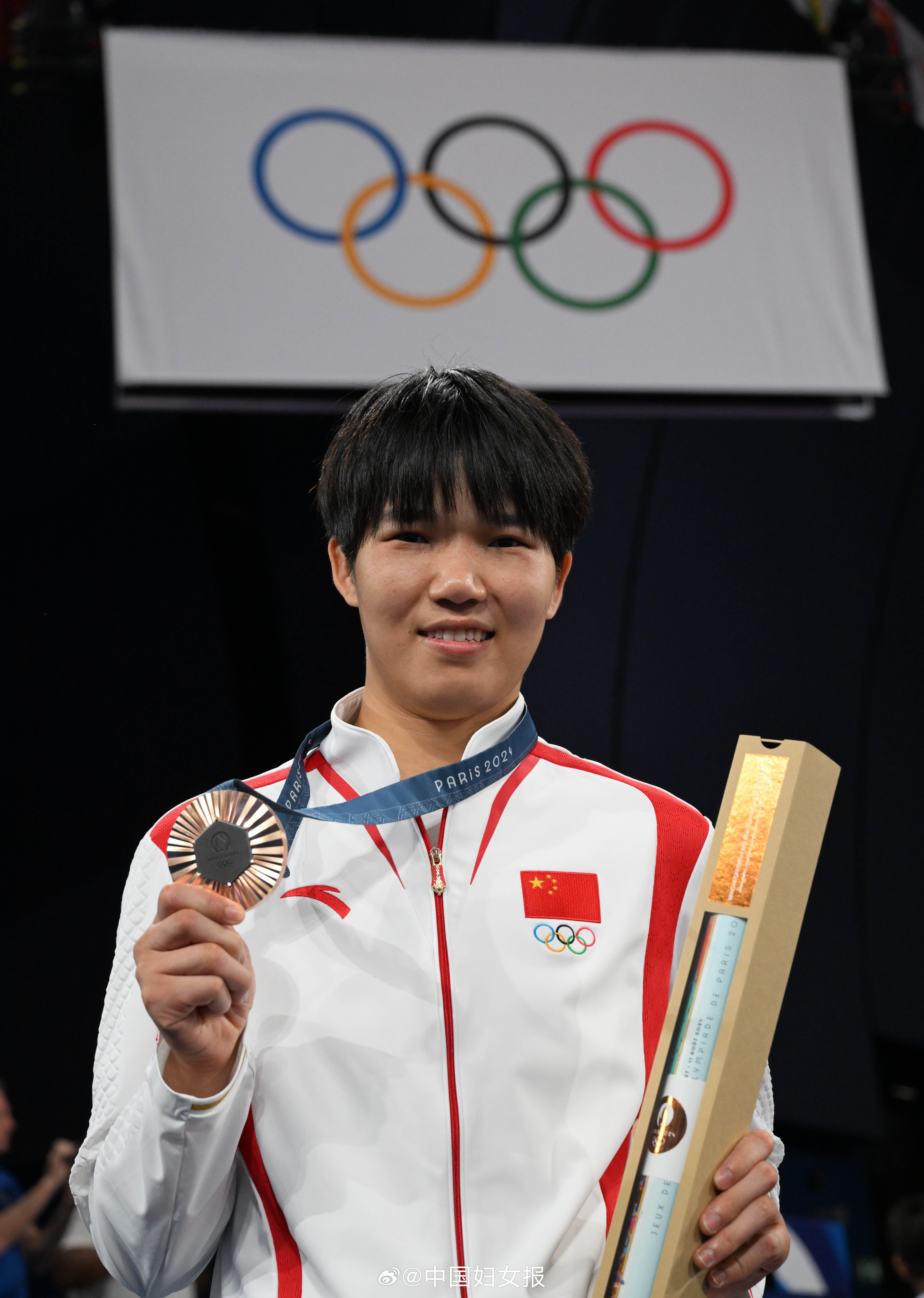 关于柔道选手实现梦想,赢得金牌的信息 关于柔道选手实现梦想,赢得金牌的信息