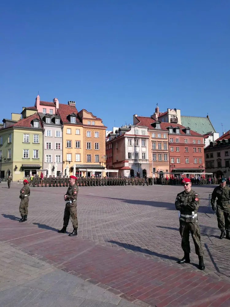 科隆突围成功，险胜法兰克福稳住中游位置的简单介绍