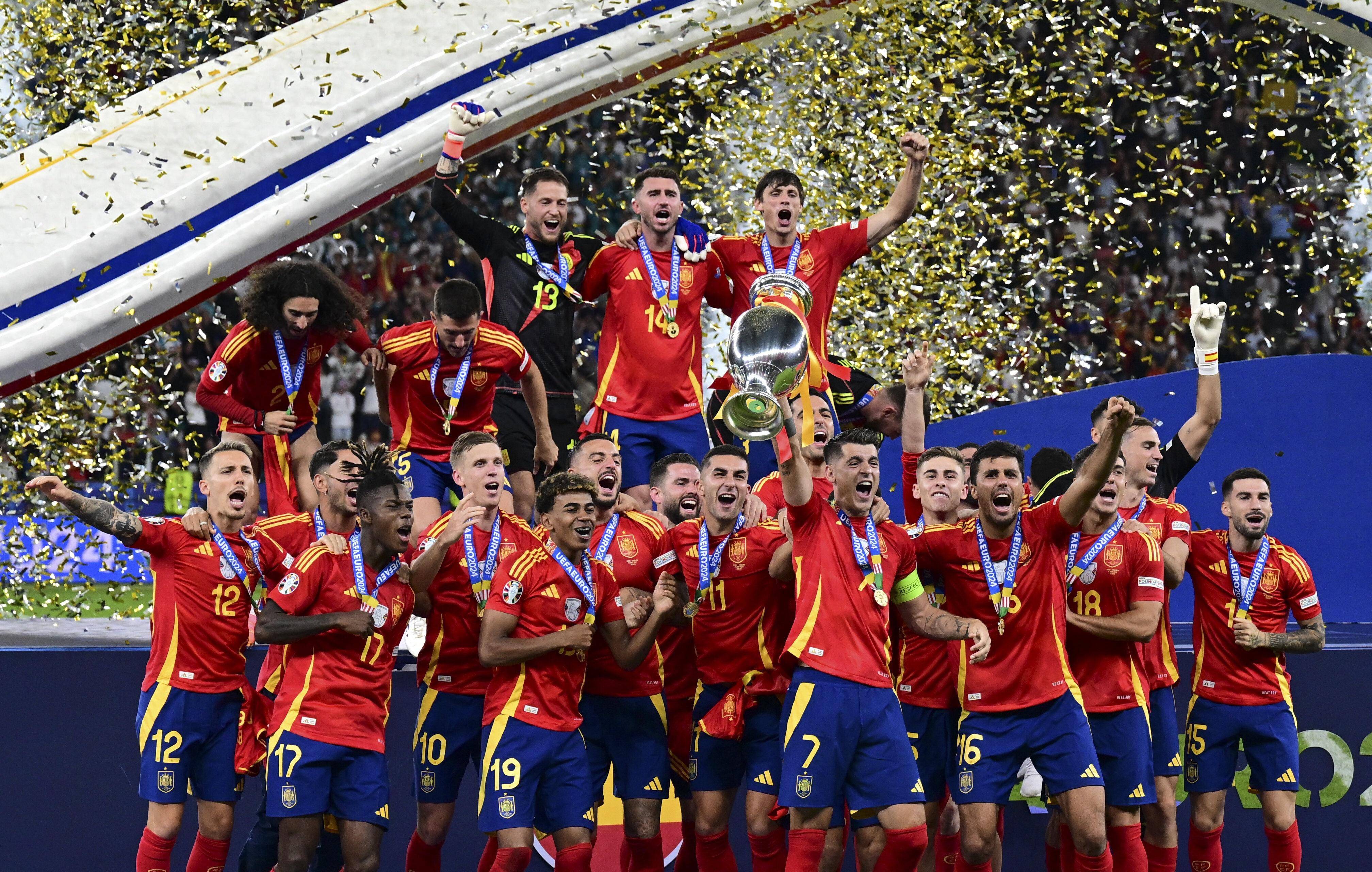 西班牙队在近期一场胜利后晋级八强