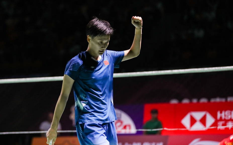 包含丹麦羽毛球队碾压泰国羽毛球队，辛杜高光表现的词条