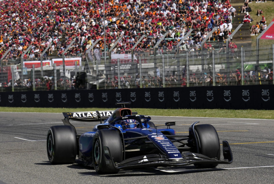 关于红牛二队力克梅赛德斯,维斯塔潘扛起全队的信息 关于红牛二队力克梅赛德斯,维斯塔潘扛起全队的信息