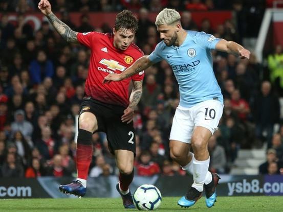 多特蒙德横扫利物浦，阿圭罗高光表现