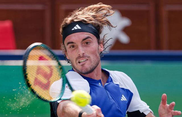 法国网球队强势美国网球队，西西帕斯完成帽子戏法