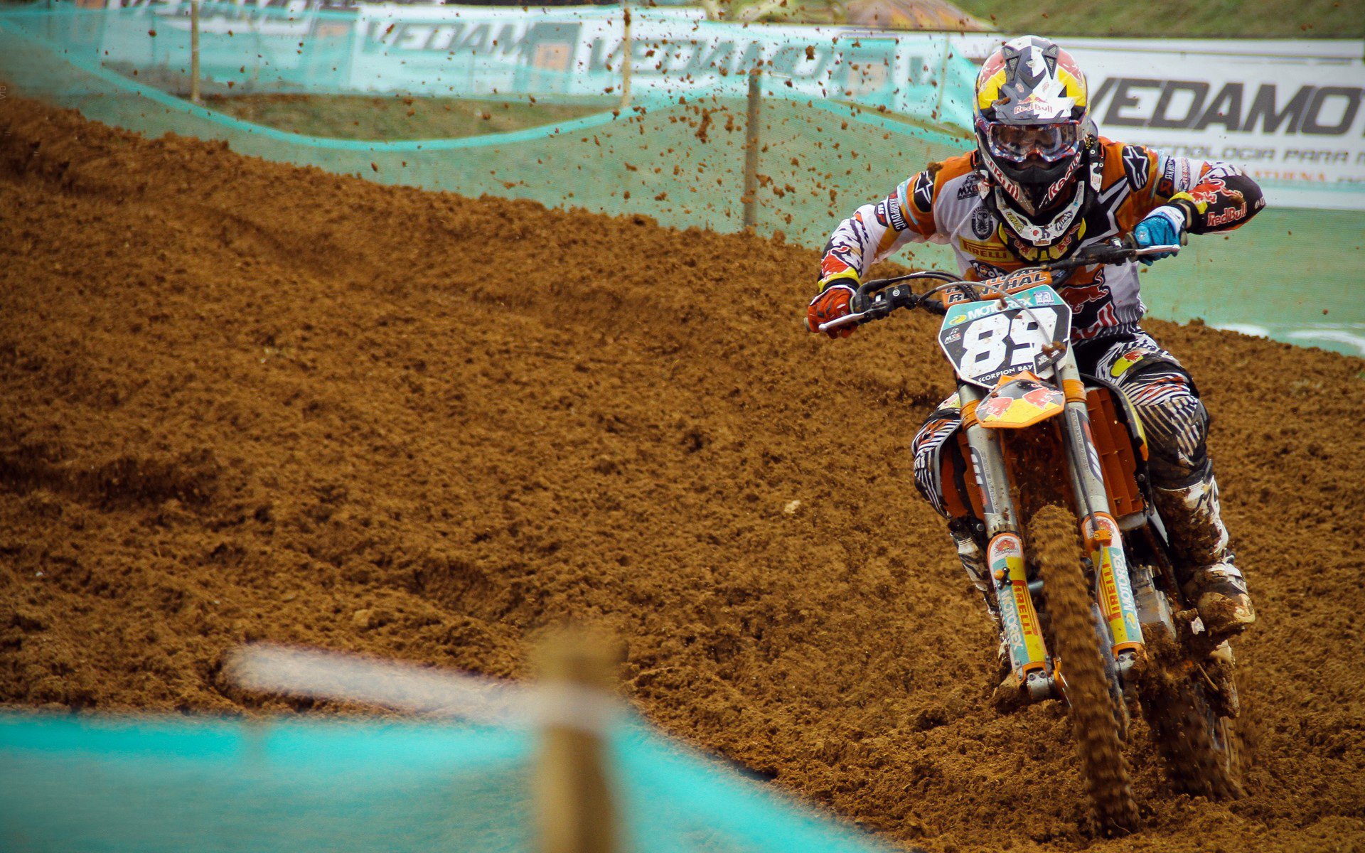 布克化身关键先生，辽宁队轻取热火显冠军底蕴